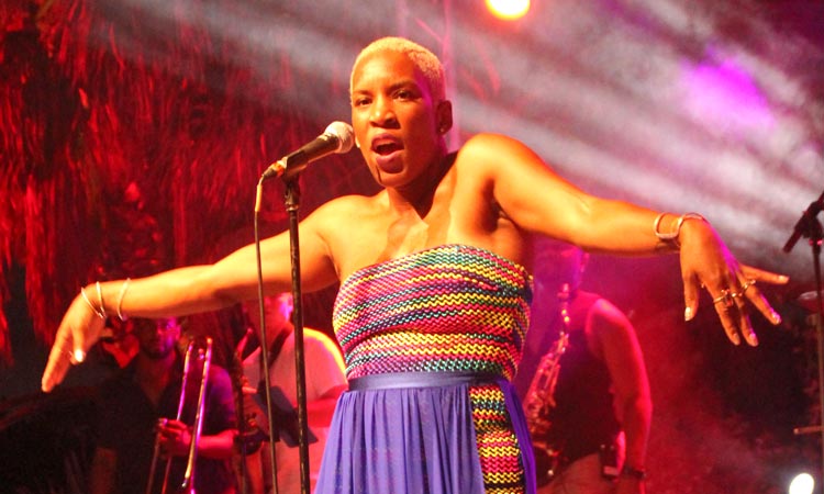 Liv WARFIELD à Port Grimaud