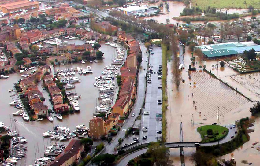 barre port grimaud