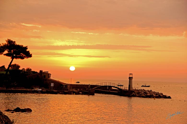 Lever de soleil  a Grimaud