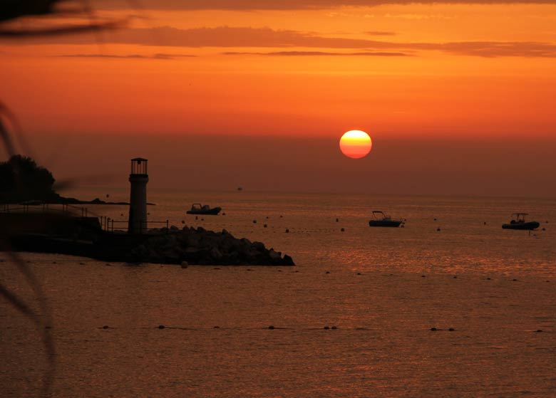 lever de soleil a Grimaud