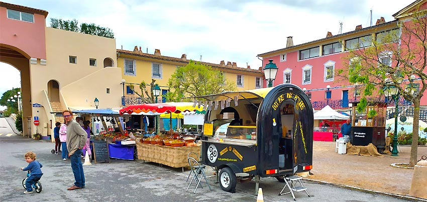 March  Port Grimaud 2