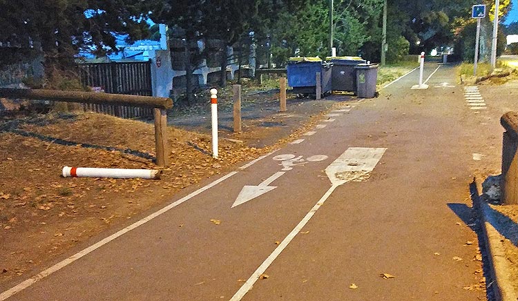 Quilles sur la piste cyclable de Port Grimaud