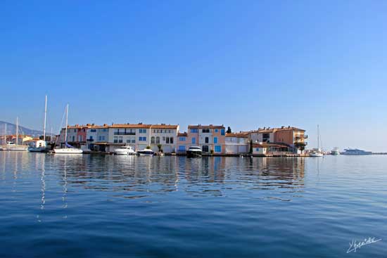 place du 14 juin PORT GRIMAUD