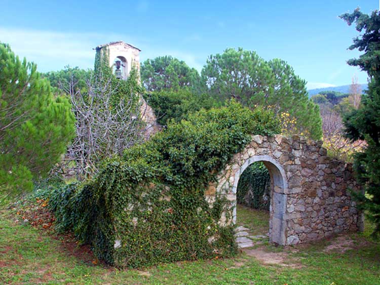 Chapelle Saint Pierre, Plan de la Tour