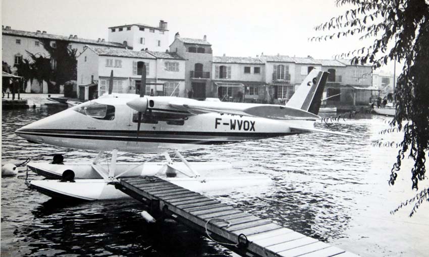 un hydravion a PORT GRIMAUD