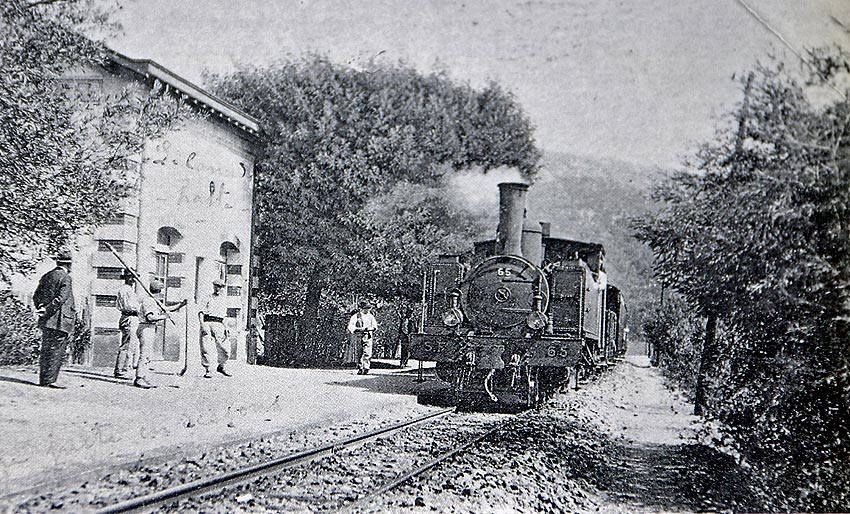 Gare du Canadel